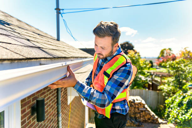 Best Flat Roofing  in Anamosa, IA